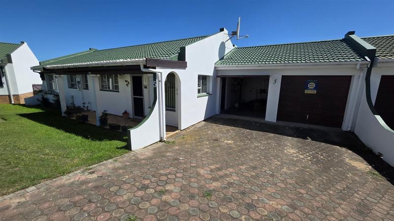 3 Bedroom Property for Sale in Fraaiuitsig Western Cape